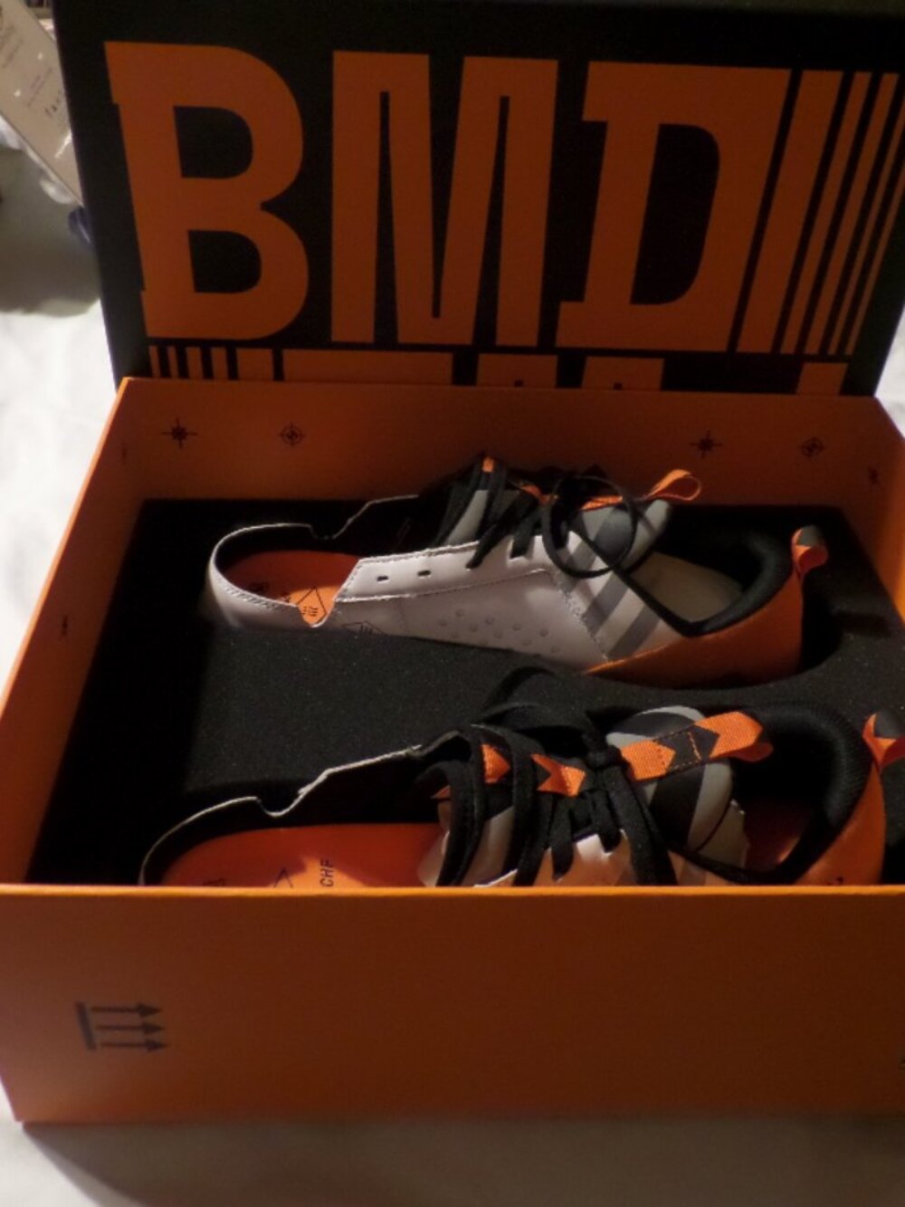 MSCHF BWD Low Top Lace Up White/Orange Leather Sneaker – NIB – Size 10